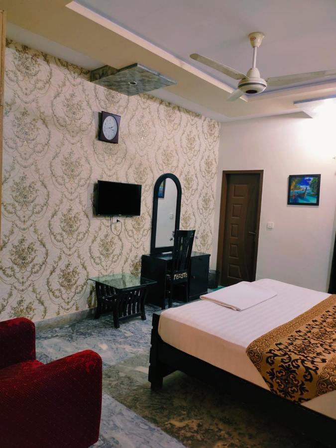 Hotel Park View Lahore Extérieur photo