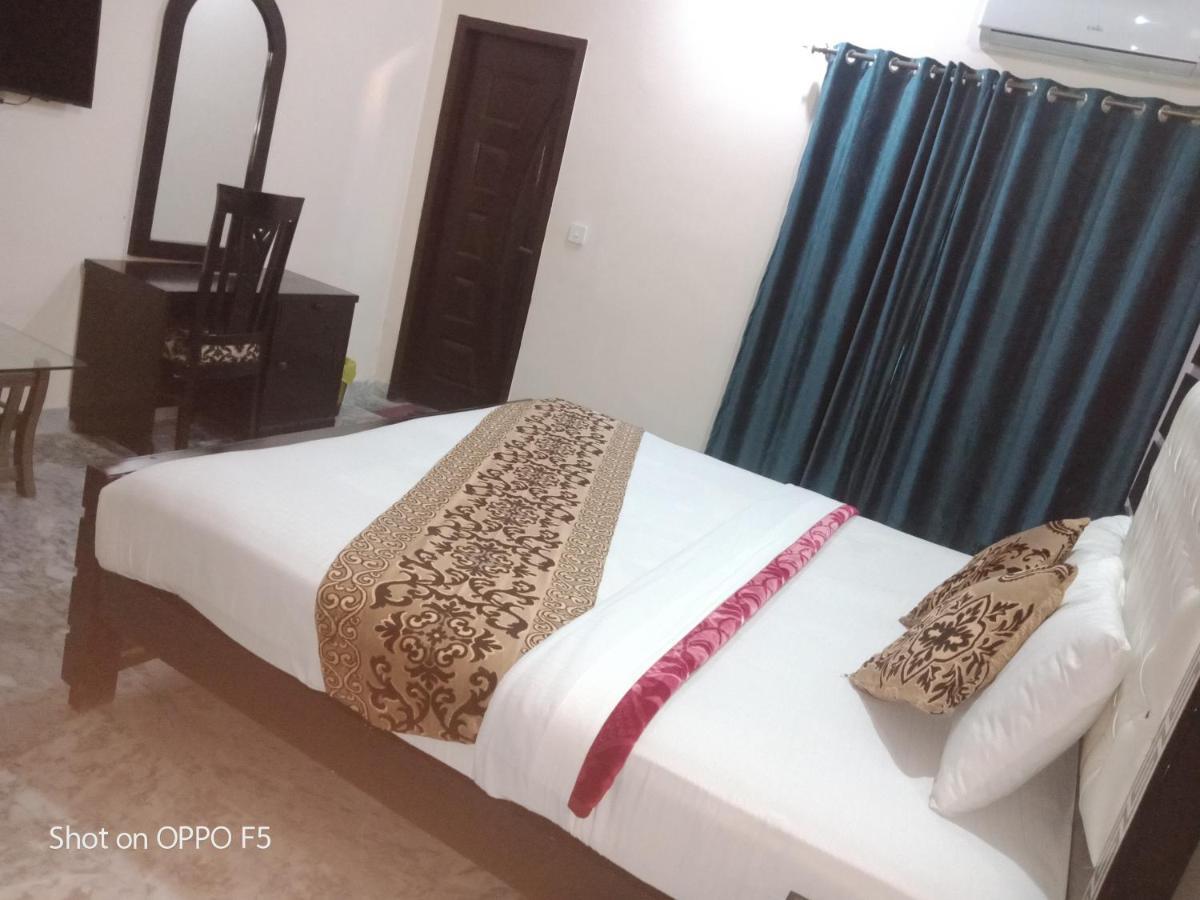 Hotel Park View Lahore Extérieur photo