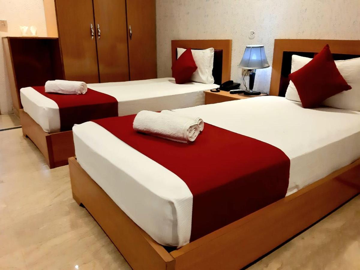Hotel Park View Lahore Extérieur photo